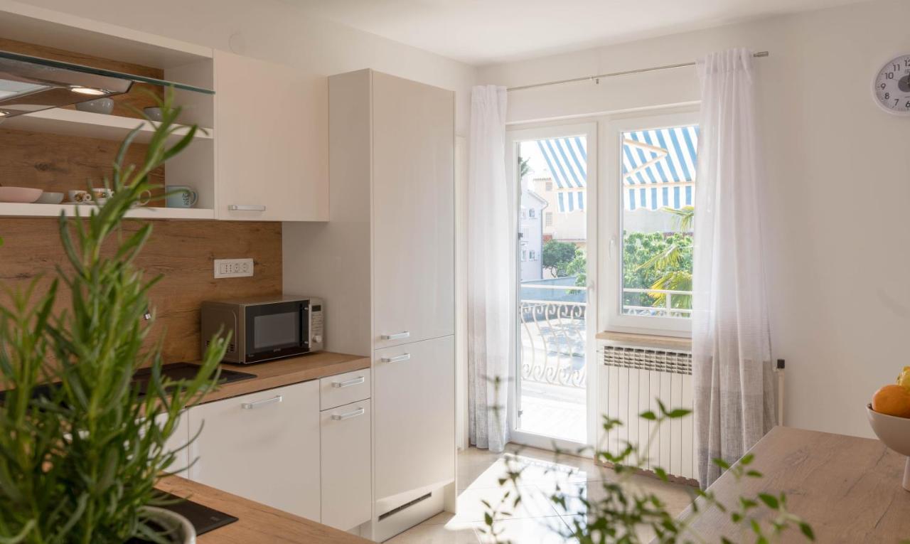 Newly Renovated Holiday Apartment Sirius Poreč Exterior foto