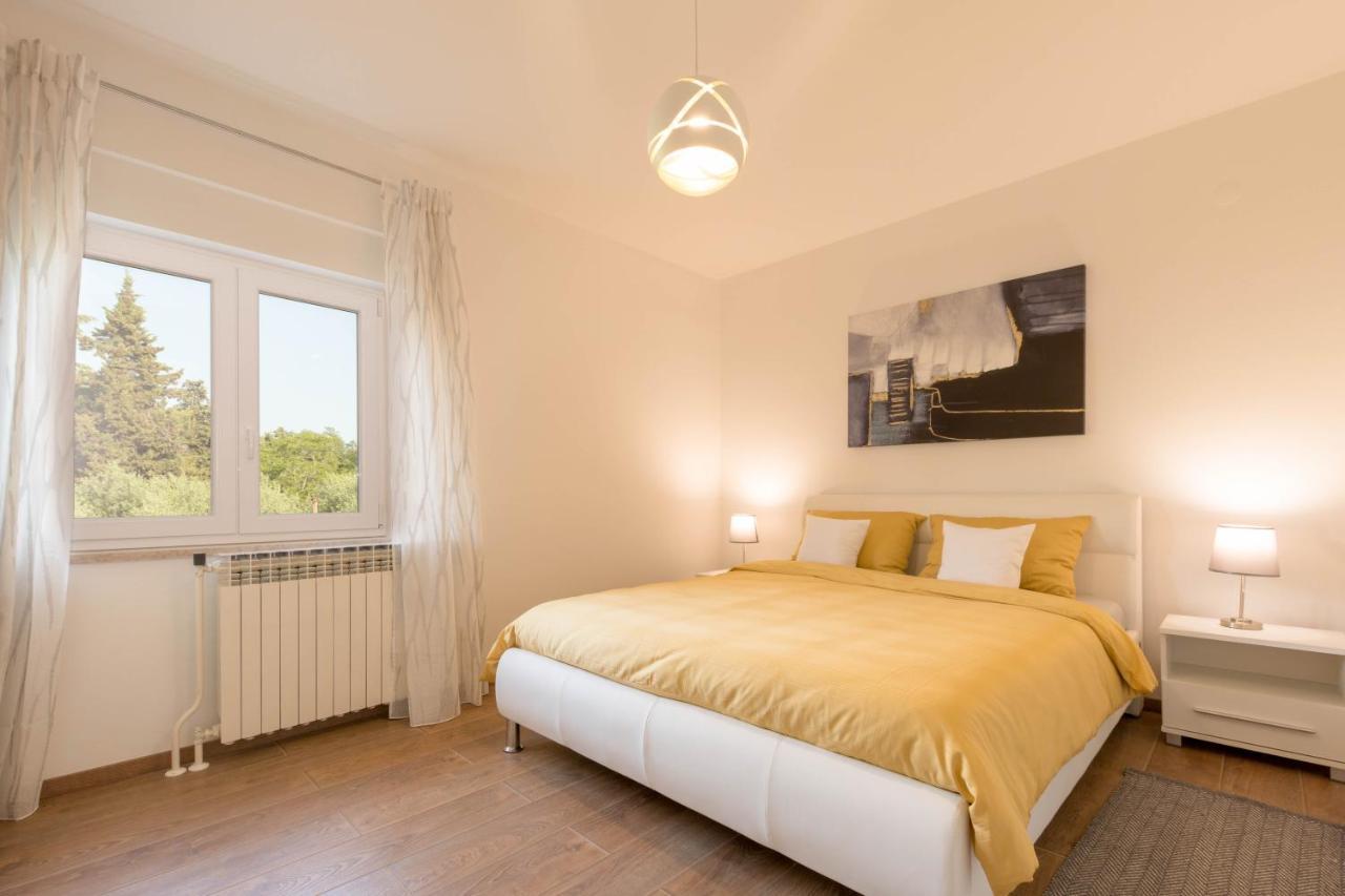 Newly Renovated Holiday Apartment Sirius Poreč Exterior foto